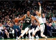 米兰体育官方网站-雄鹿擒黄蜂，字母哥季后赛表现可