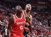 米兰体育app-卡佩拉与哈登携手帮助火箭战胜对手