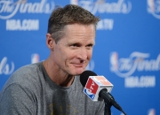 ac米兰-荷尔斯坦迪斯纳队在比赛中表现出色