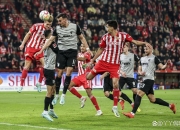 米兰体育官网-柏林联合横扫汉堡，保持不败纪录继续领跑德甲积分榜