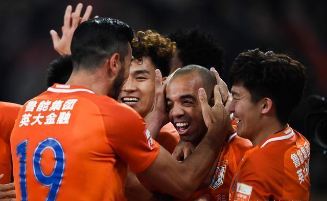 多名球员合同到期谈判中，备战新赛季