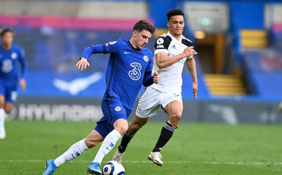 切尔西被阿贾克斯逼平，战况胶着激烈