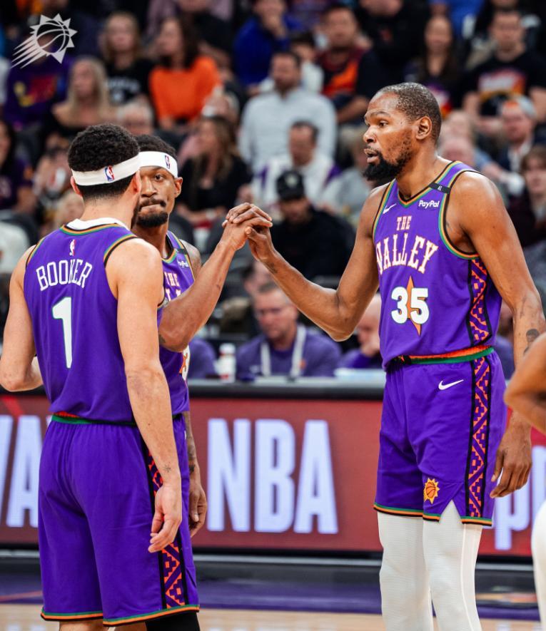 快船球员遭遇伤病连连，挑战重重