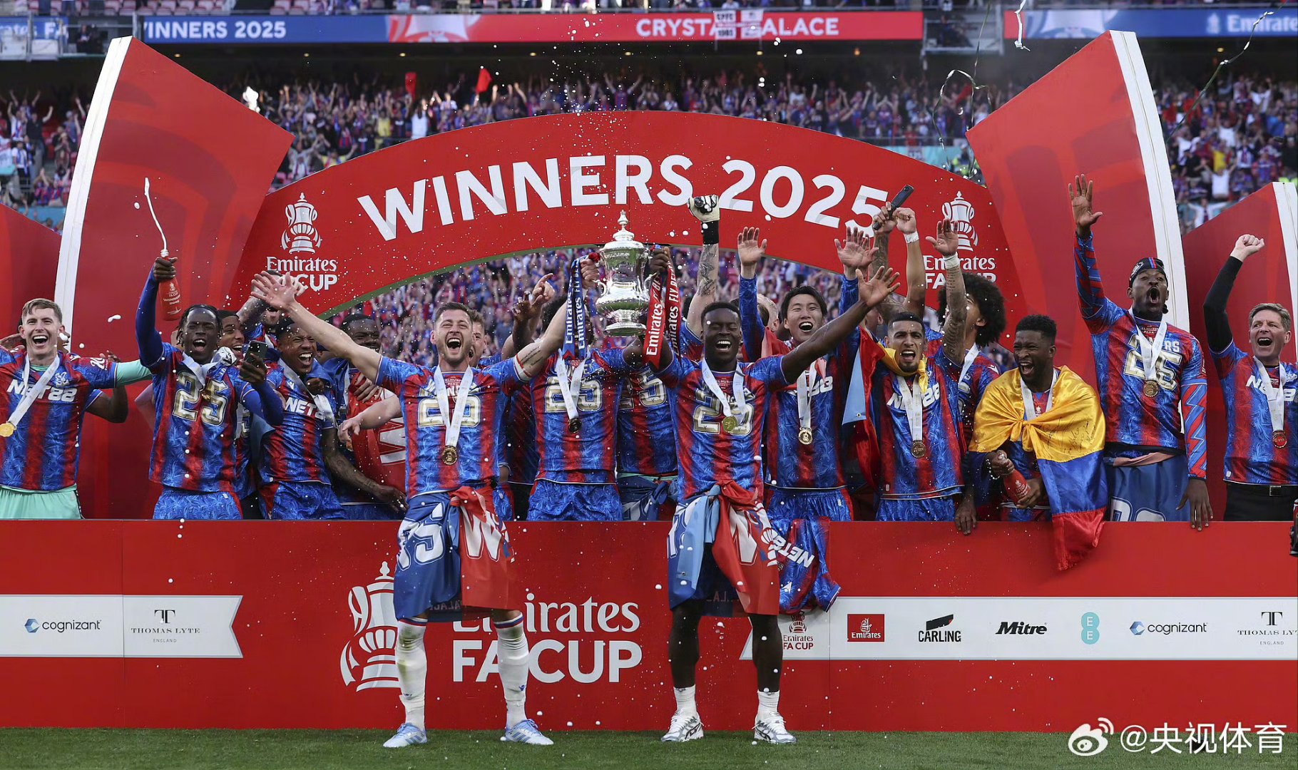 纷争激荡!欧预赛名场面,实力碰撞热辣 纷争激荡!欧预赛名场面,实力碰撞热辣