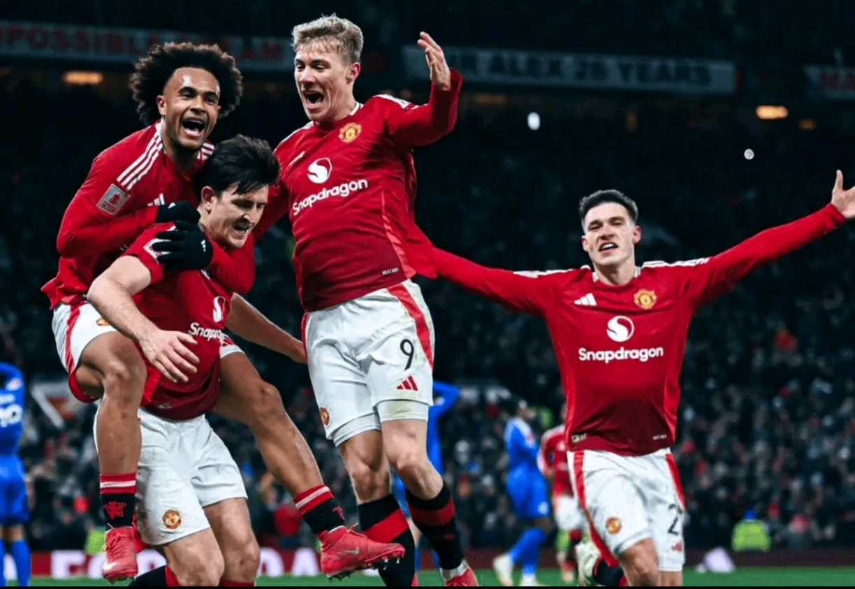 曼联客场战胜摩纳哥,提前晋级 曼联客场战胜摩纳哥,提前晋级