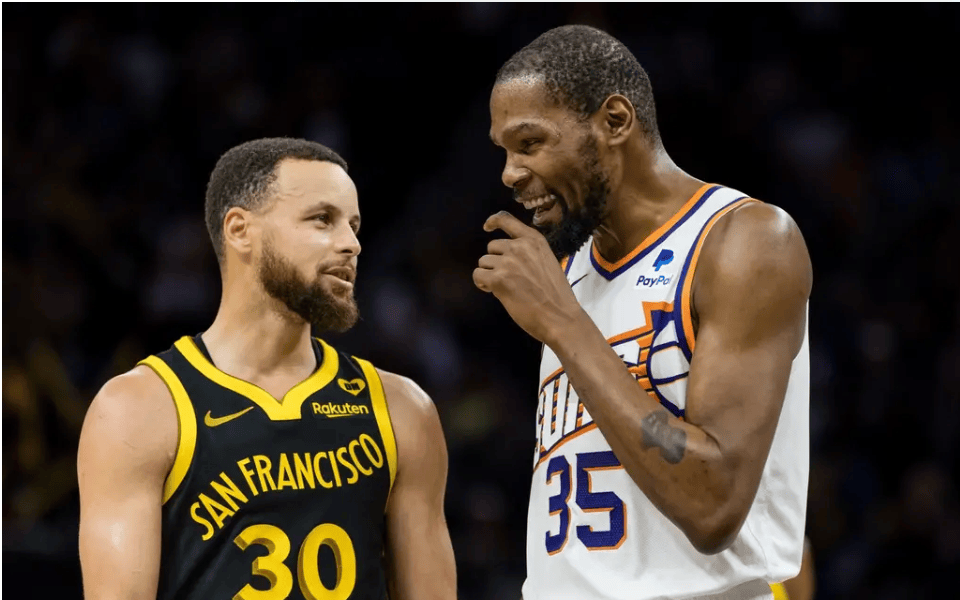 勇士遭遇快船逆转,杜兰特关键三分泪奔的简单介绍 勇士遭遇快船逆转,杜兰特关键三分泪奔的简单介绍