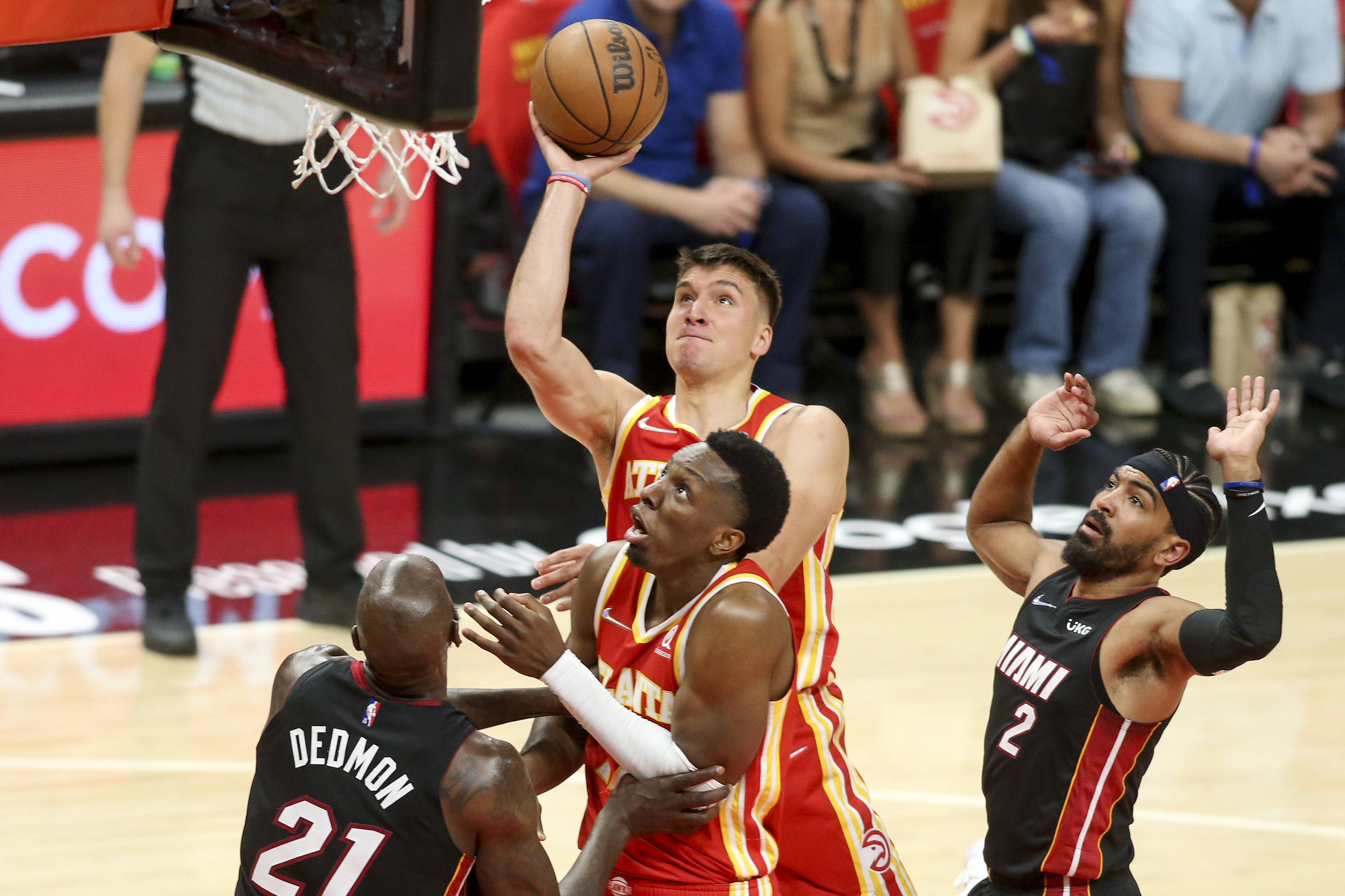 热火客场不敌老鹰，遭遇连败