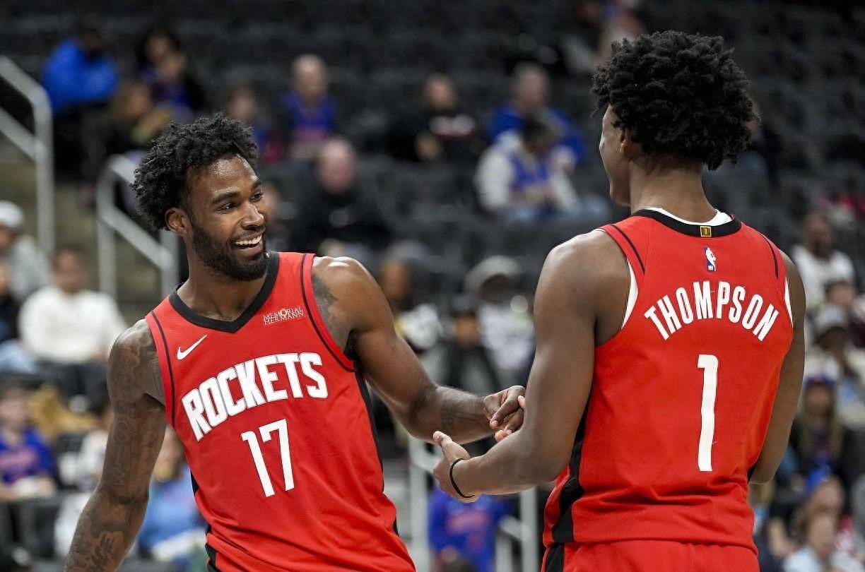 勇士客场大胜公牛取得两连胜 勇士客场大胜公牛取得两连胜