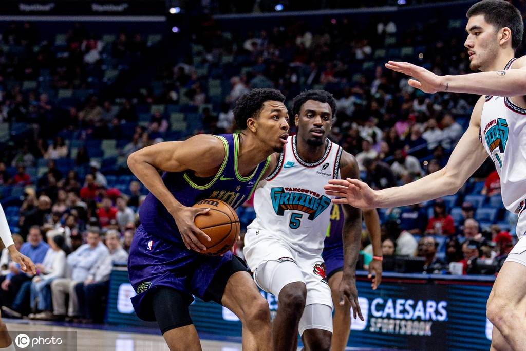 篮网大胜灰熊，结束两连败