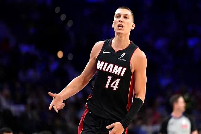 热火击败灰熊，取得两连胜