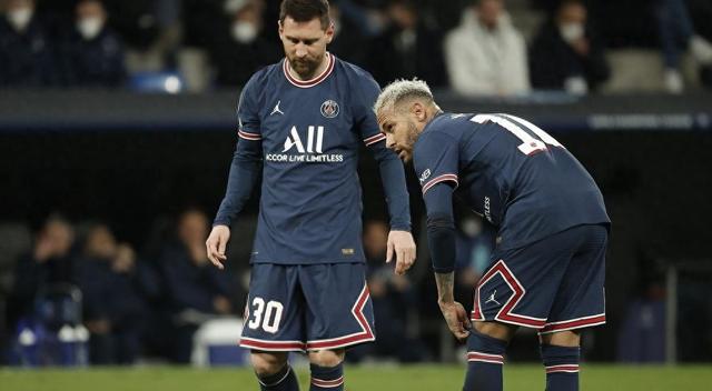 梅西领衔巴黎圣日耳曼击败曼联！