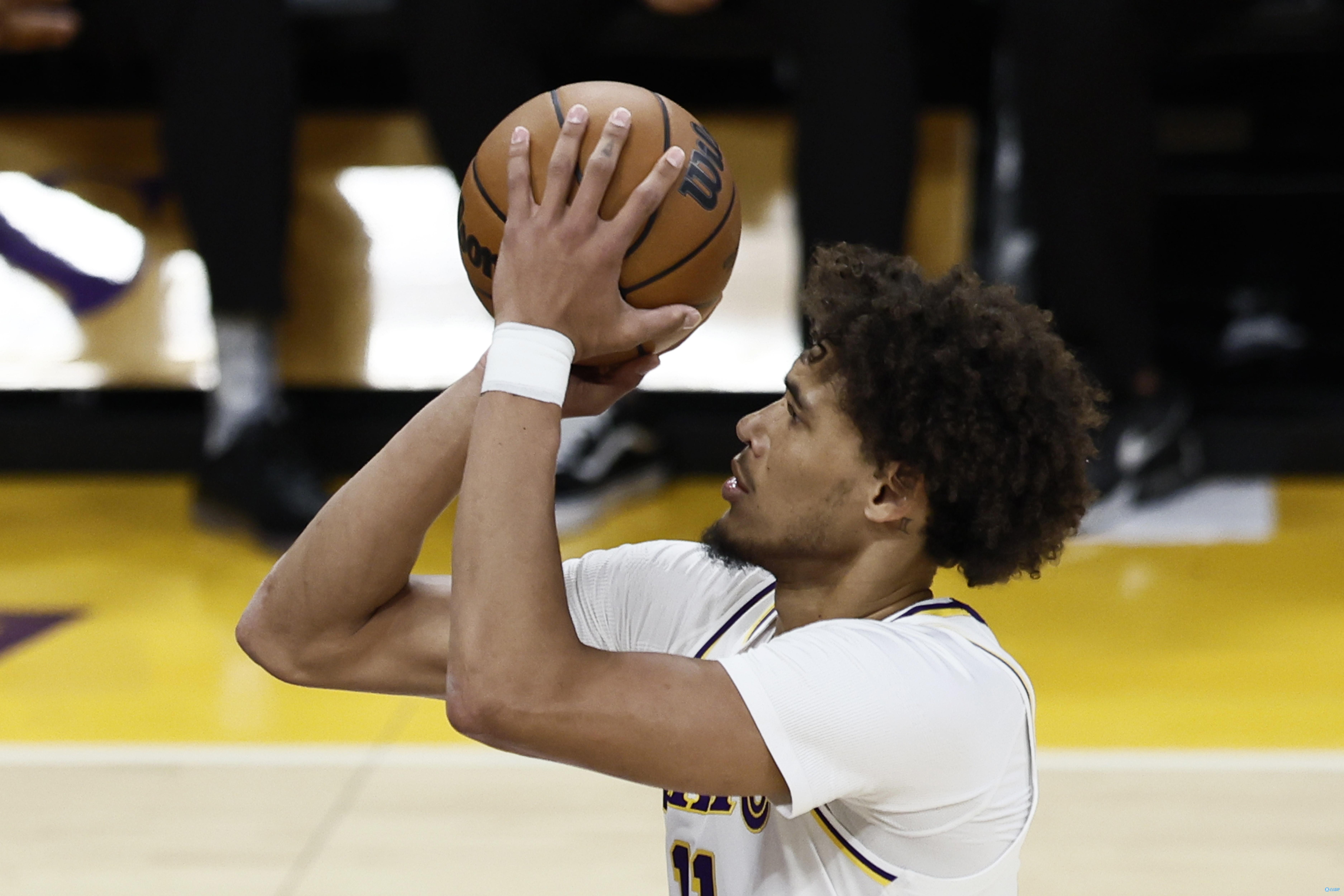 快船惨败灰熊,遭遇三连败 快船惨败灰熊,遭遇三连败